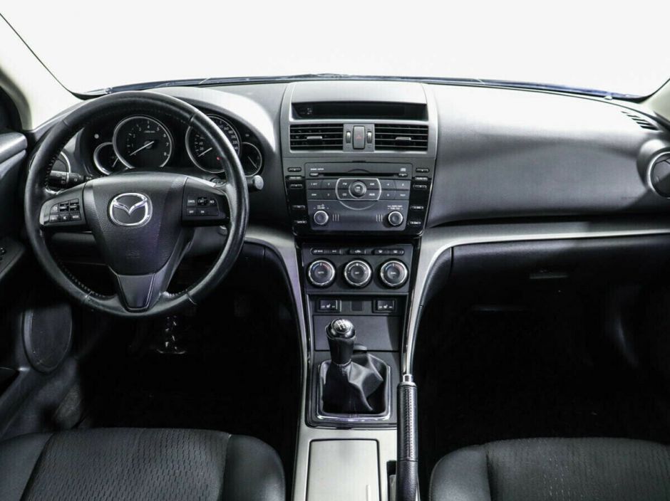 Mazda 6, 1.8 л, МТ, 2011 фото 1