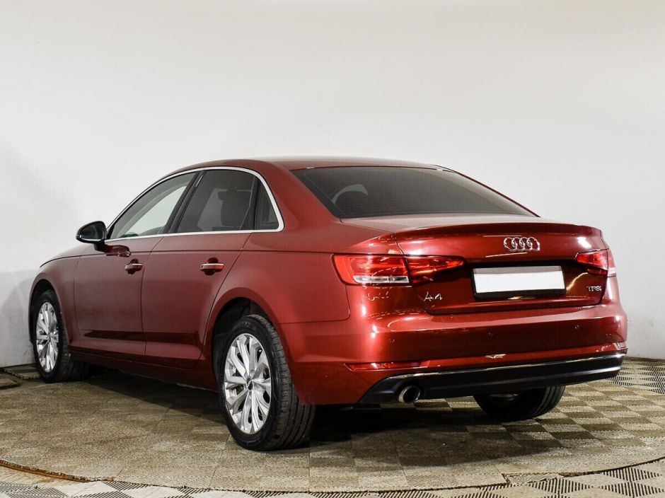 Audi A4, 2.0 л, Робот, 2015 фото 6