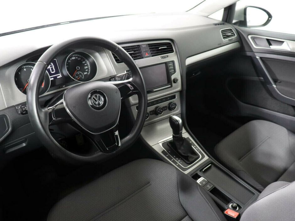 Volkswagen Golf, 1.6 л, АТ, 2017 фото 7