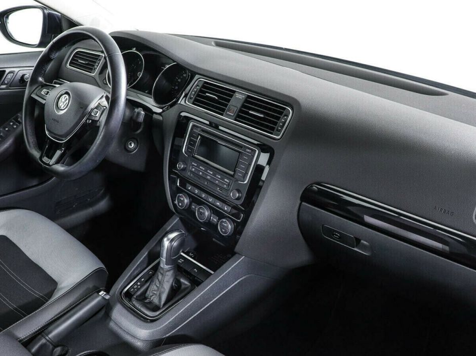 Volkswagen Jetta, 1.6 л, АТ, 2017 фото 2