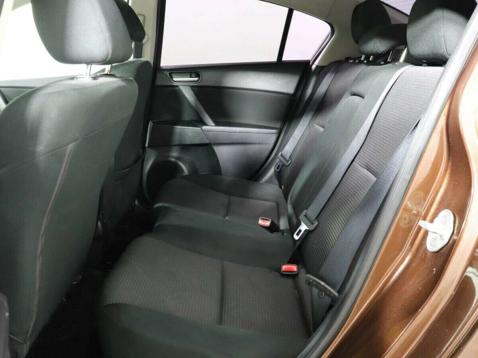 Mazda 3, 1.6 л, АТ, 2012 фото 1