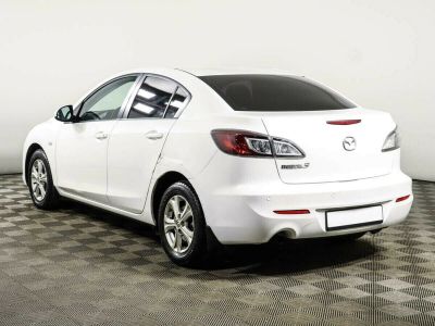 Mazda 3, 1.6 л, АКПП, 2011 фото 5