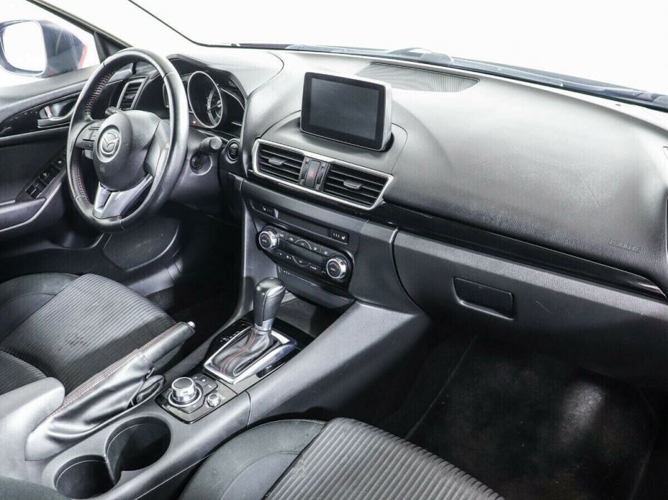Mazda 3, 1.5 л, АТ, 2015 фото 9