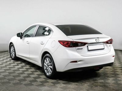 Mazda 3, 1.5 л, АКПП, 2018 фото 6