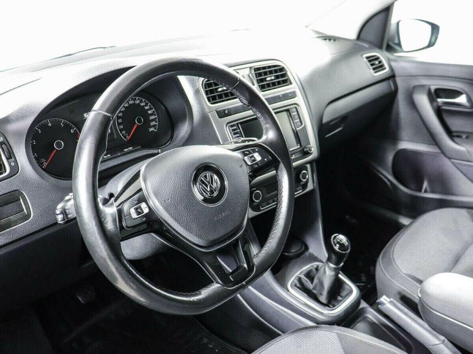 Volkswagen Polo, 1.6 л, МТ, 2019 фото 1