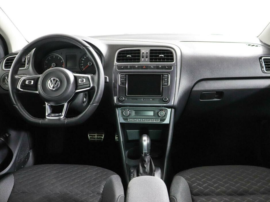 Volkswagen Polo, 1.4 л, Робот, 2018 фото 9