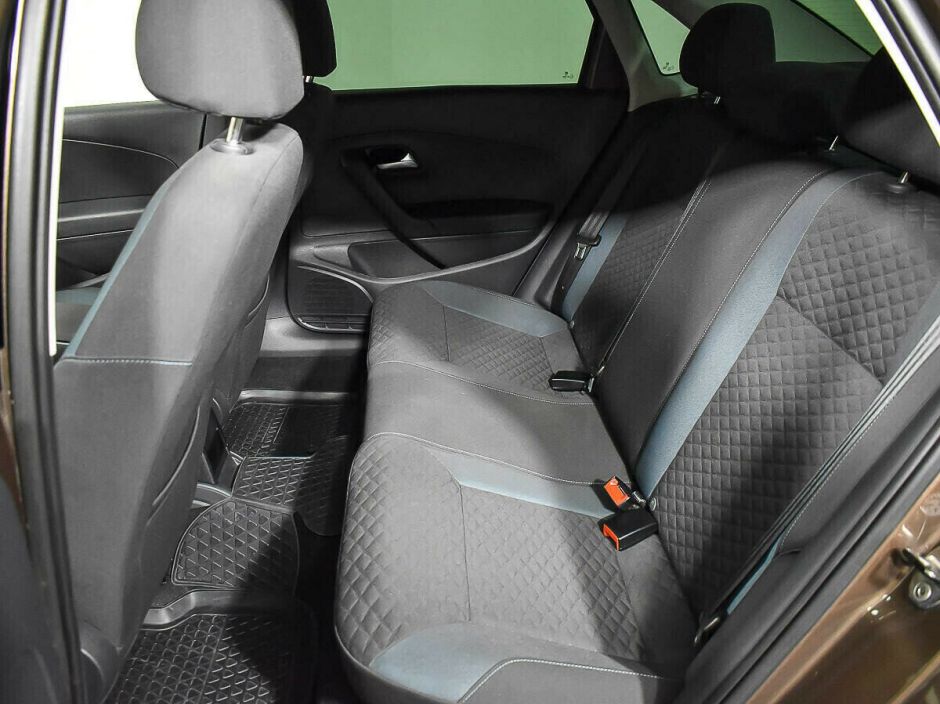 Volkswagen Polo, 1.6 л, АТ, 2018 фото 1