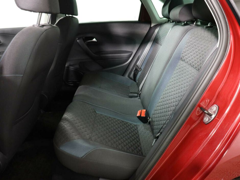 Volkswagen Polo, 1.6 л, АТ, 2018 фото 1