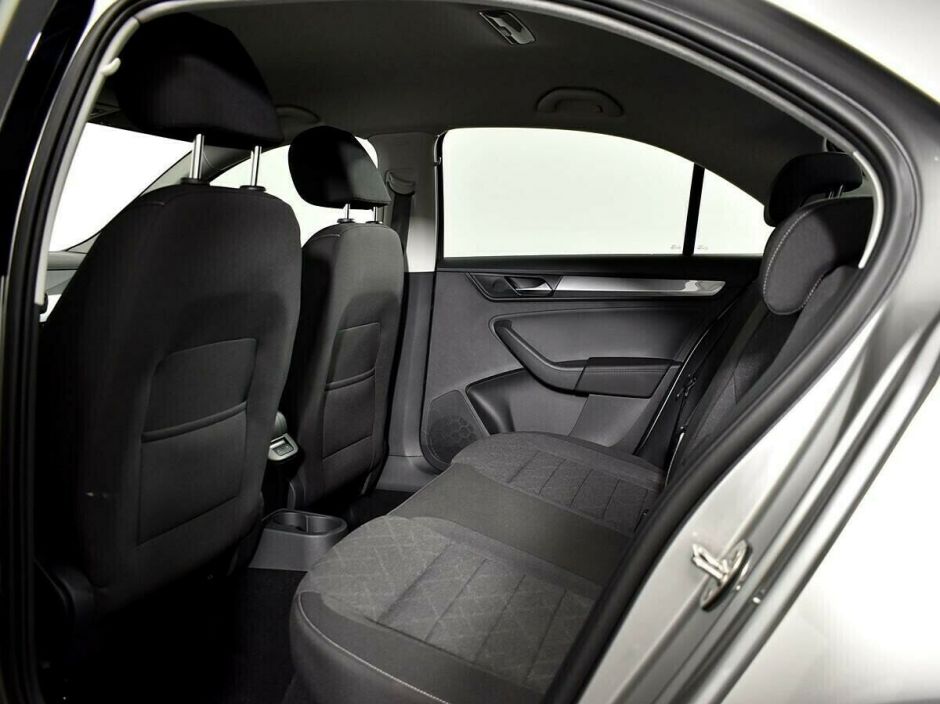 Volkswagen Polo, 1.6 л, АТ, 2020 фото 1