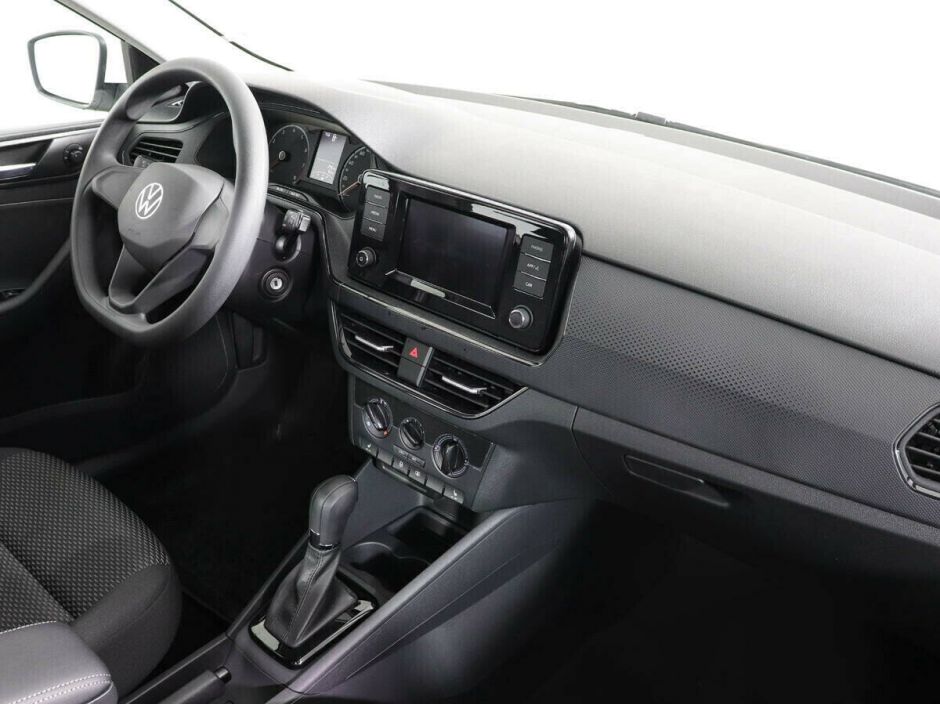 Volkswagen Polo, 1.6 л, АТ, 2020 фото 2