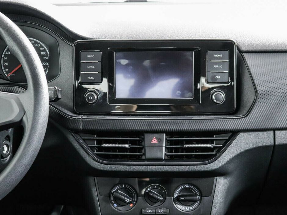 Volkswagen Polo, 1.6 л, АТ, 2020 фото 8