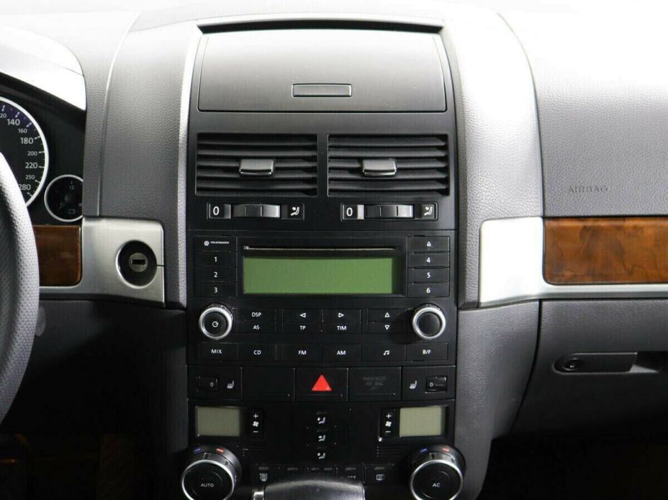 Volkswagen Touareg, 2.5 л, АТ, 2008 фото 2