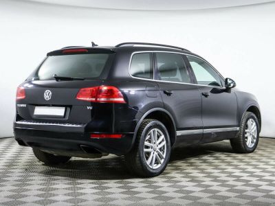 Volkswagen Touareg, 3.6 л, АКПП, 2010 фото 5