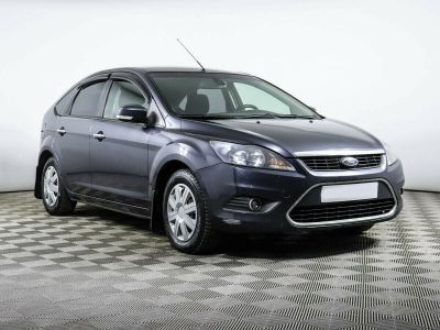 Ford Focus, 1.8 л, МКПП, 2011 фото 4