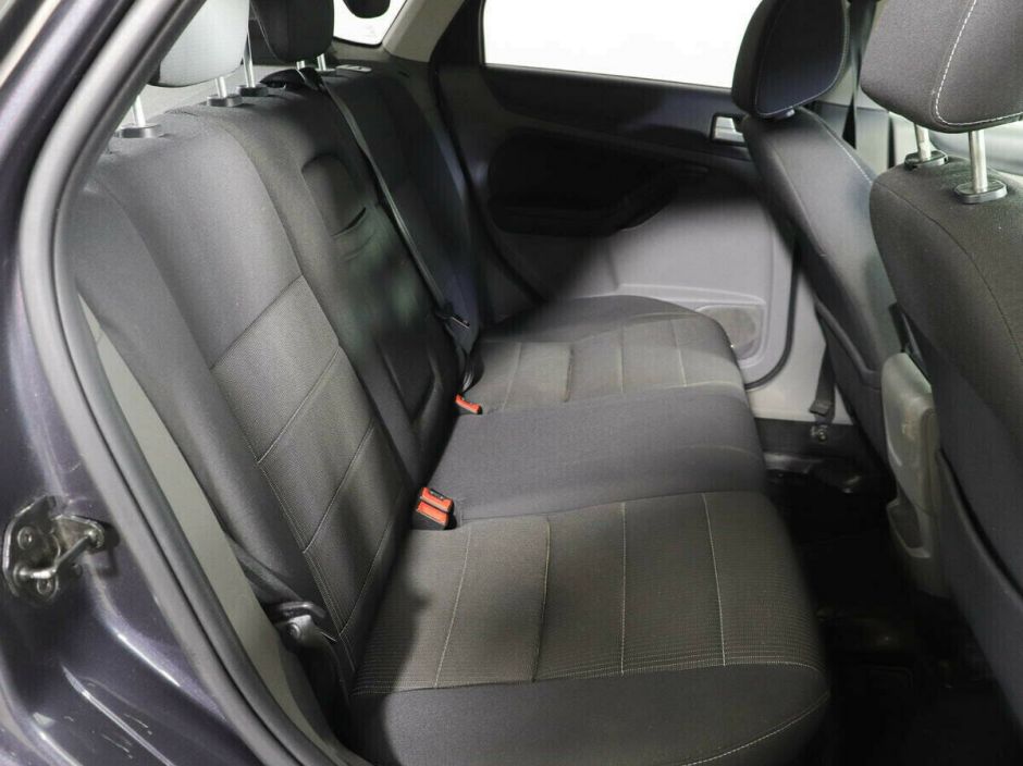 Ford Focus, 1.8 л, МТ, 2011 фото 8