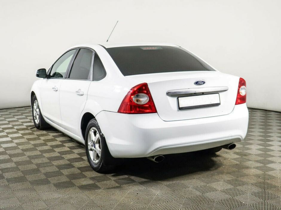 Ford Focus, 2.0 л, АТ, 2011 фото 5