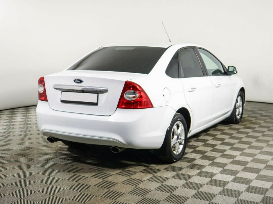 Ford Focus, 2.0 л, АТ, 2011 фото 6