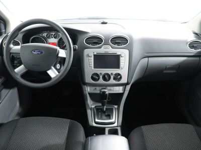 Ford Focus, 2.0 л, АКПП, 2011 фото 2