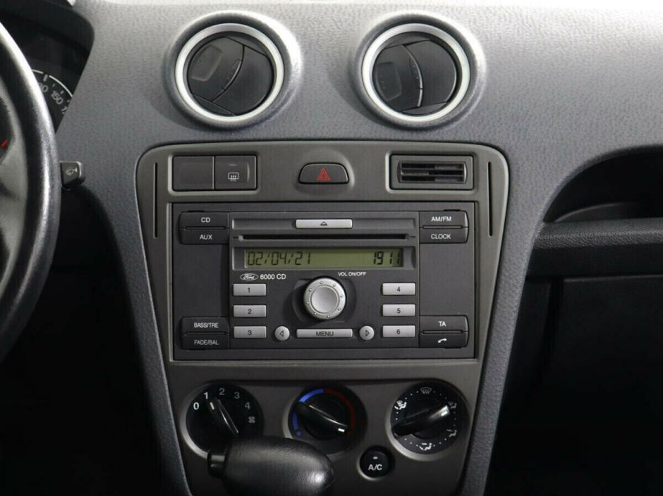 Ford Fusion, 1.6 л, АТ, 2008 фото 2