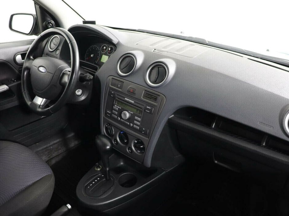 Ford Fusion, 1.6 л, АТ, 2008 фото 1