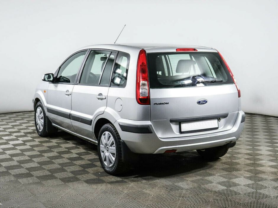Ford Fusion, 1.4 л, Робот, 2008 фото 6