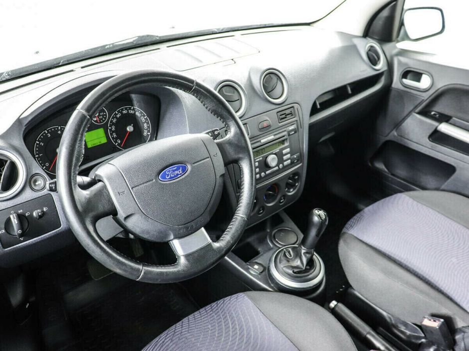 Ford Fusion, 1.4 л, Робот, 2008 фото 8