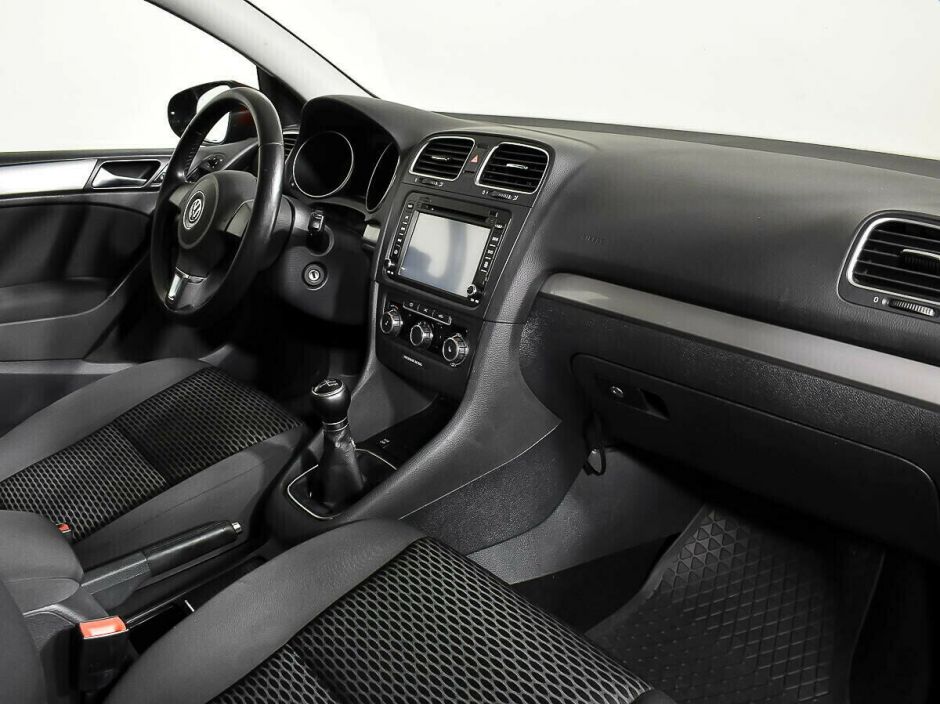 Volkswagen Golf, 1.6 л, МТ, 2012 фото 2
