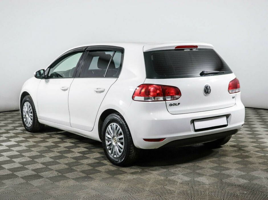 Volkswagen Golf, 1.6 л, МТ, 2011 фото 6