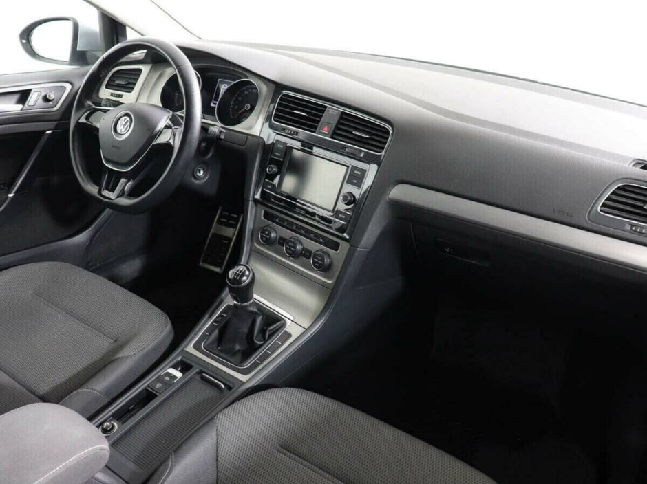 Volkswagen Golf, 1.2 л, МТ, 2015 фото 1