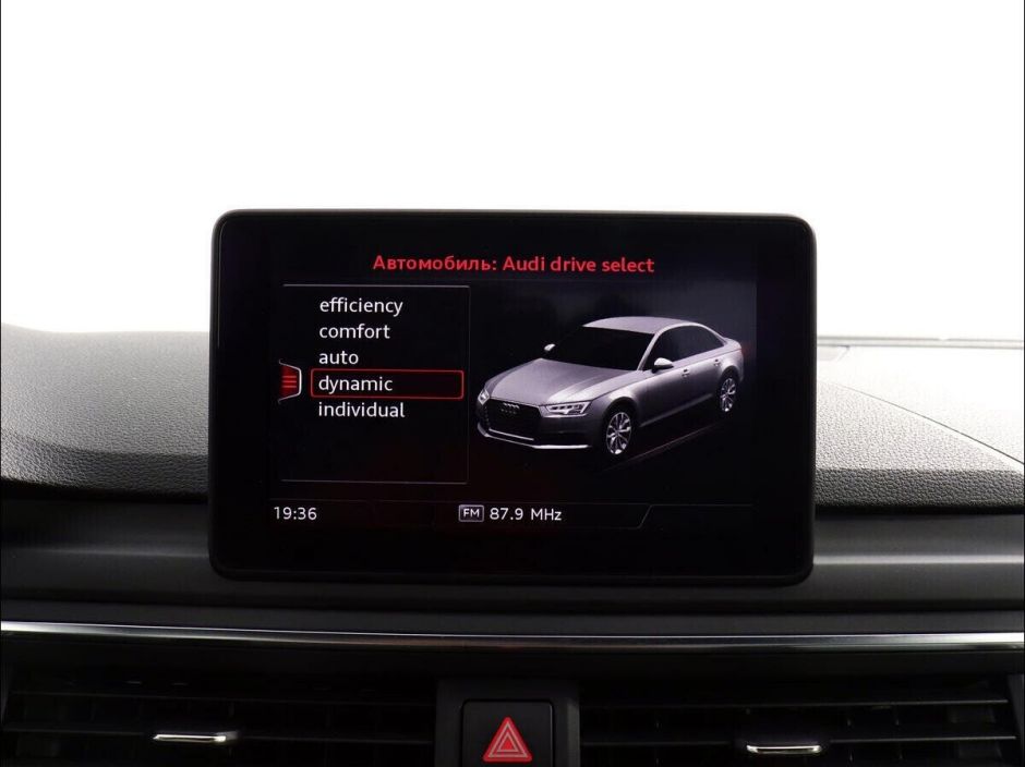 Audi A4, 2.0 л, Робот, 2019 фото 8