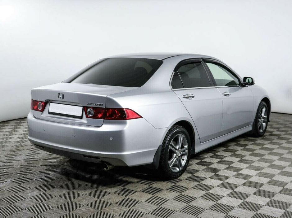 Honda Accord, 2.0 л, МТ, 2007 фото 6