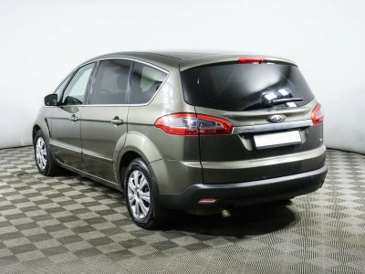 Ford S-MAX, 2.0 л, РКПП, 2010 фото 5