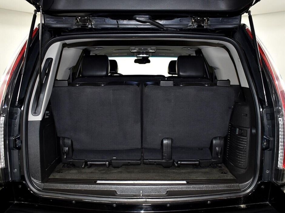 Cadillac Escalade, 6.2 л, АТ, 2010 фото 2