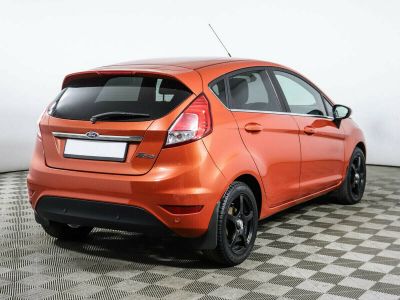 Ford Fiesta, 1.6 л, РКПП, 2015 фото 5