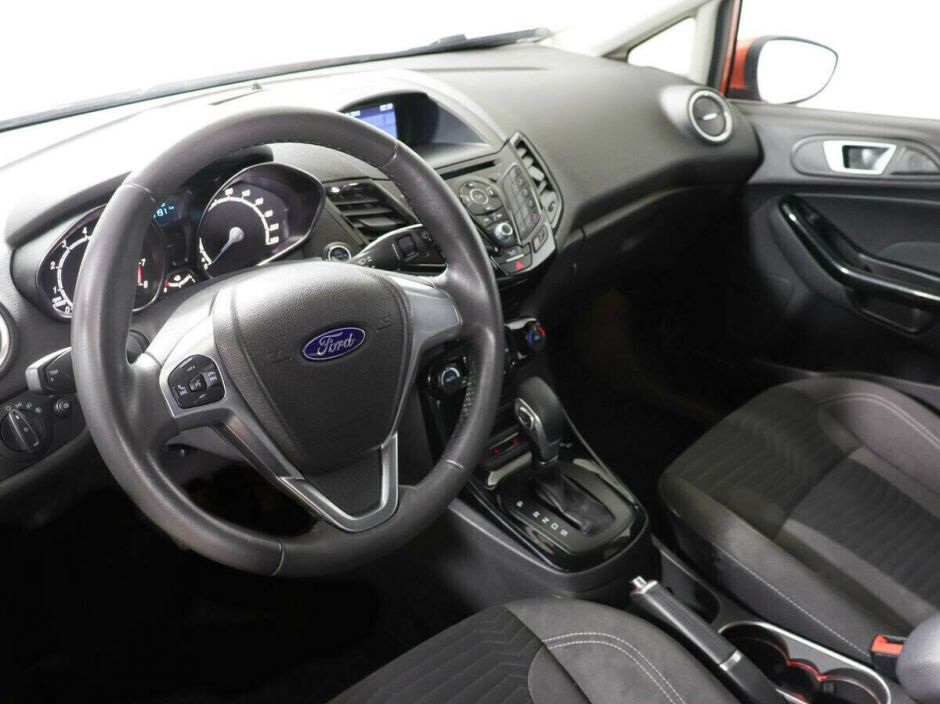 Ford Fiesta, 1.6 л, Робот, 2015 фото 7
