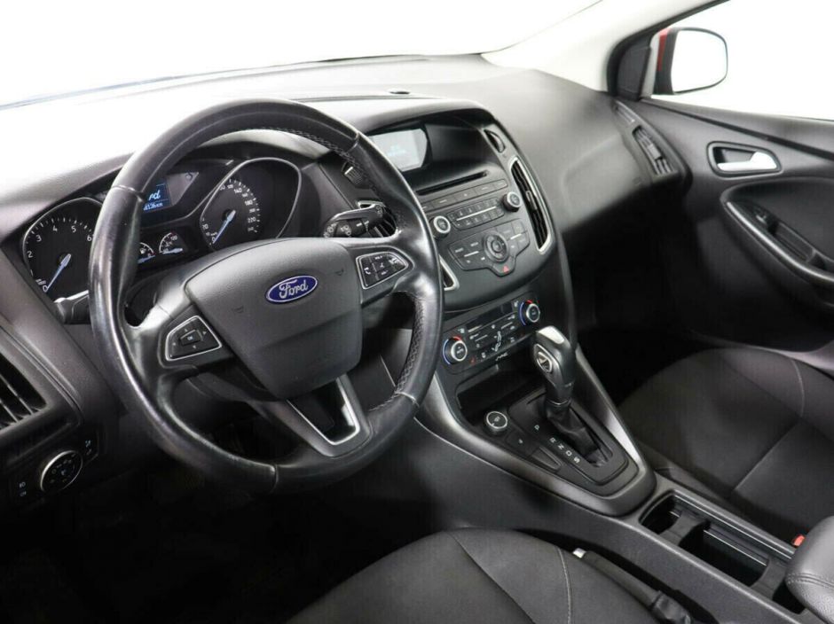 Ford Focus, 1.6 л, Робот, 2018 фото 8