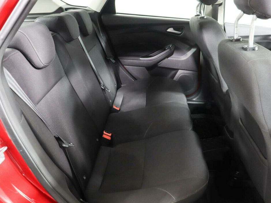 Ford Focus, 1.6 л, Робот, 2018 фото 2