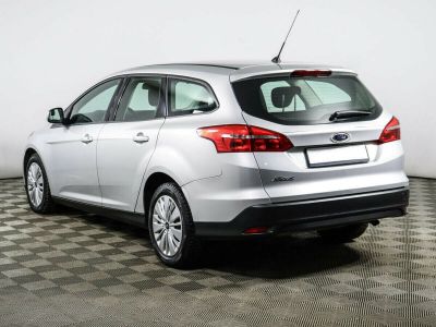 Ford Focus, 1.6 л, РКПП, 2016 фото 6