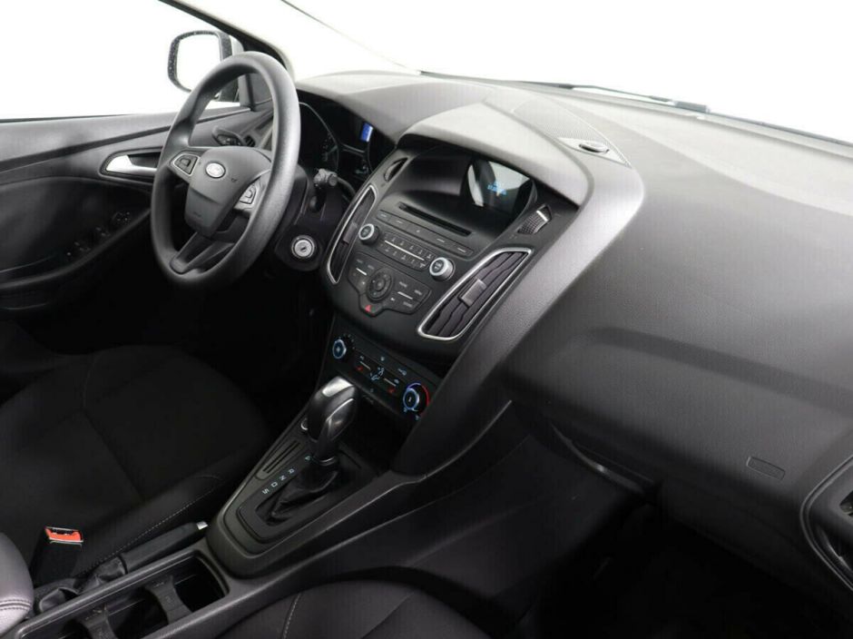 Ford Focus, 1.6 л, Робот, 2016 фото 1