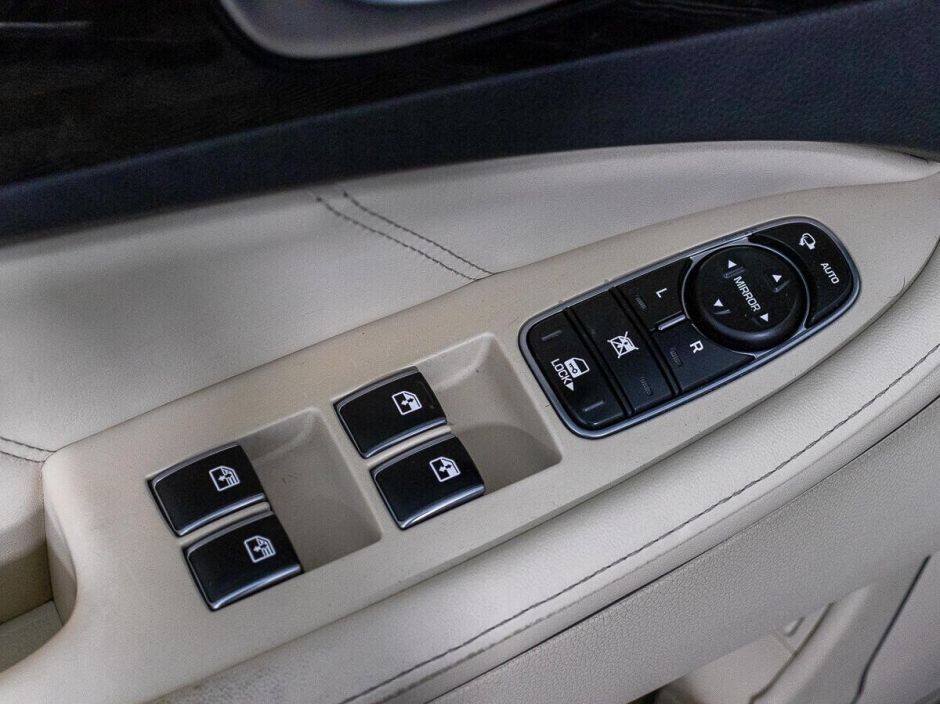 Hyundai Equus, 3.8 л, АТ, 2014 фото 17