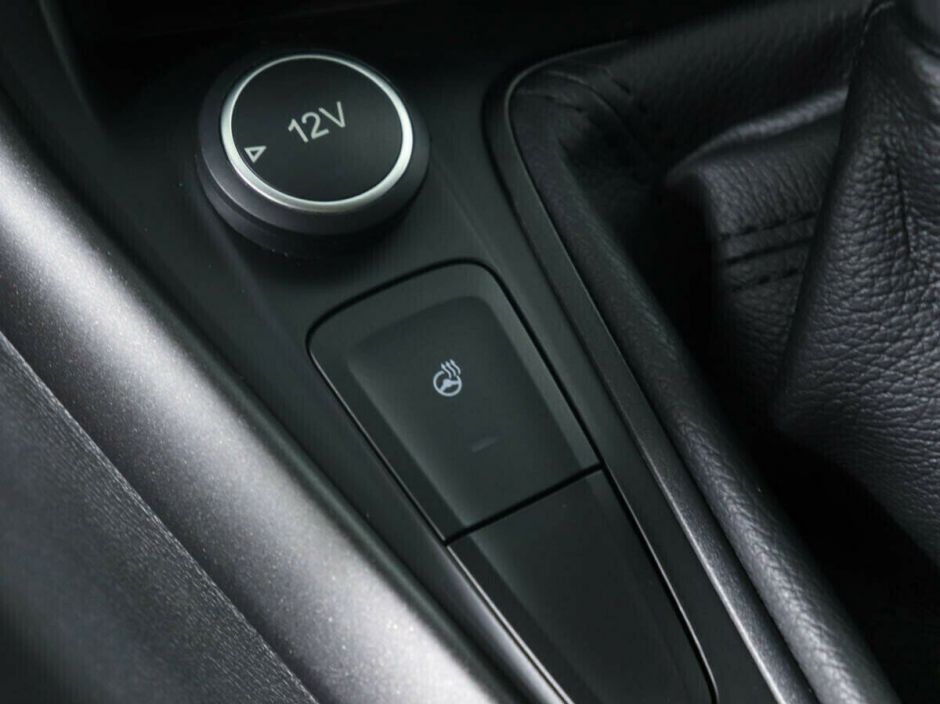 Ford Focus, 1.6 л, МТ, 2016 фото 2