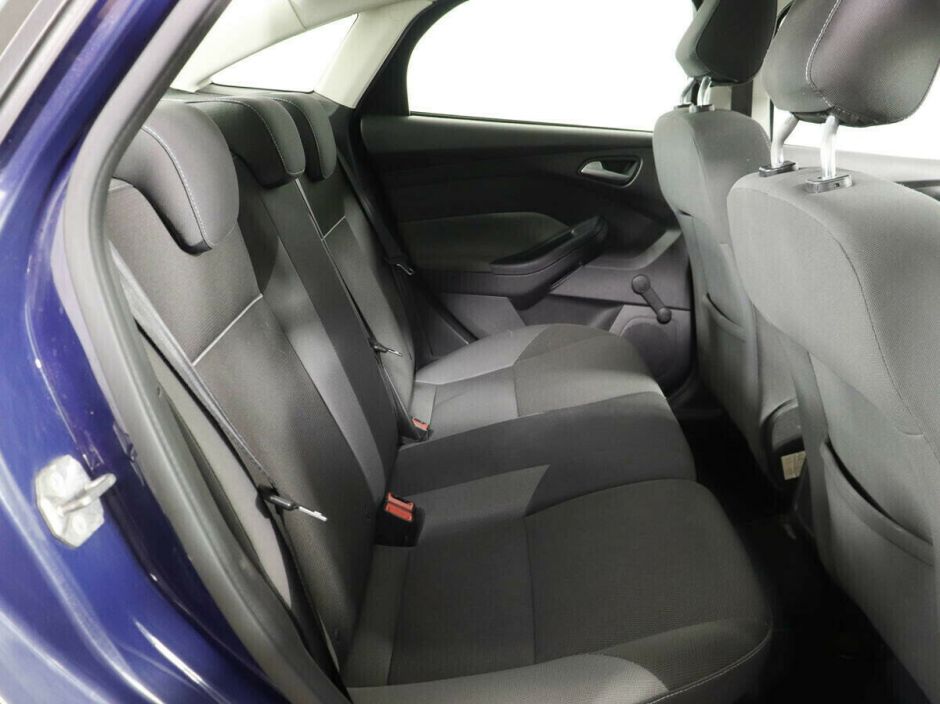 Ford Focus, 1.6 л, Робот, 2012 фото 1