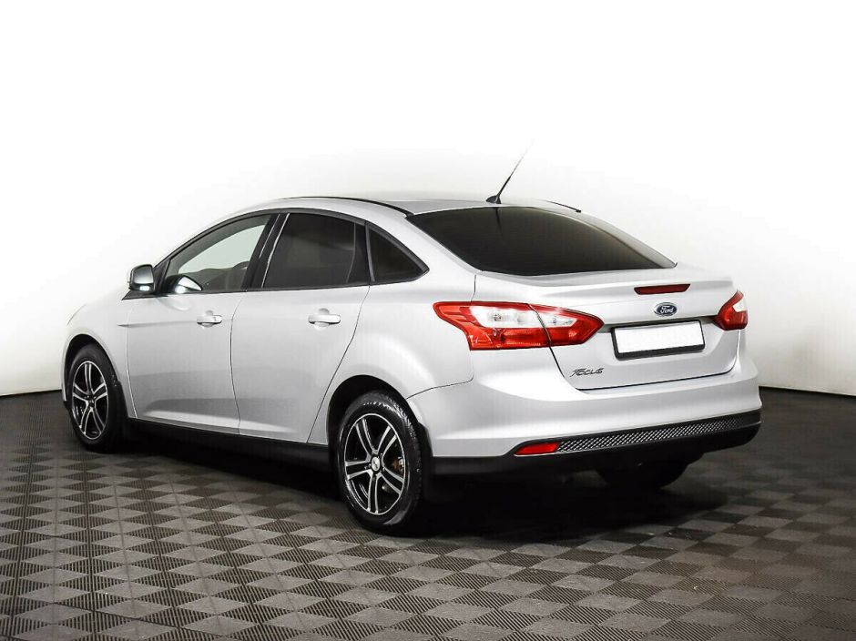 Ford Focus, 1.6 л, МТ, 2014 фото 6