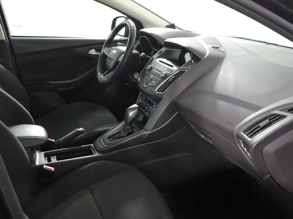 Ford Focus, 1.6 л, Робот, 2017 фото 1