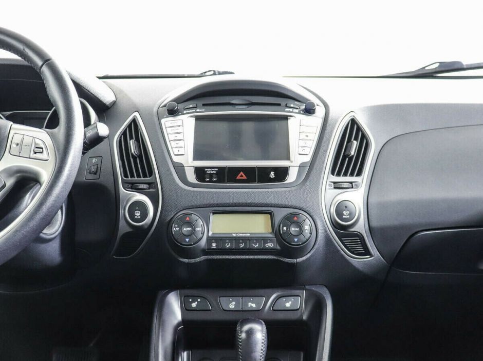 Hyundai ix35, 2.0 л, АТ, 2011 фото 8