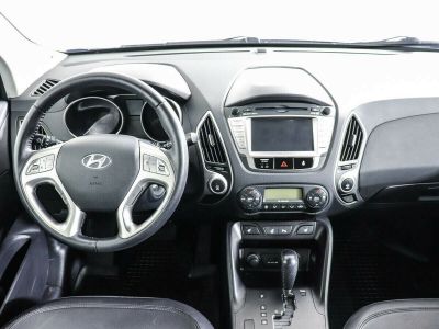 Hyundai ix35, 2.0 л, АКПП, 2011 фото 9