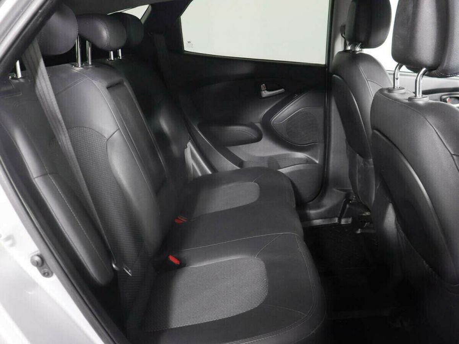 Hyundai ix35, 2.0 л, МТ, 2011 фото 8