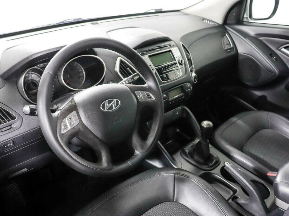 Hyundai ix35, 2.0 л, МТ, 2011 фото 1