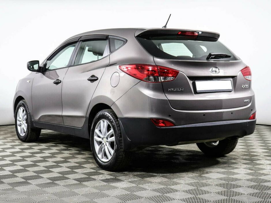 Hyundai ix35, 2.0 л, МТ, 2011 фото 5