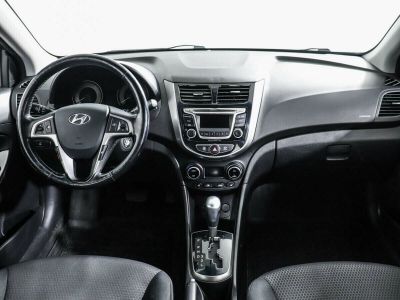 Hyundai Solaris, 1.4 л, АКПП, 2015 фото 8